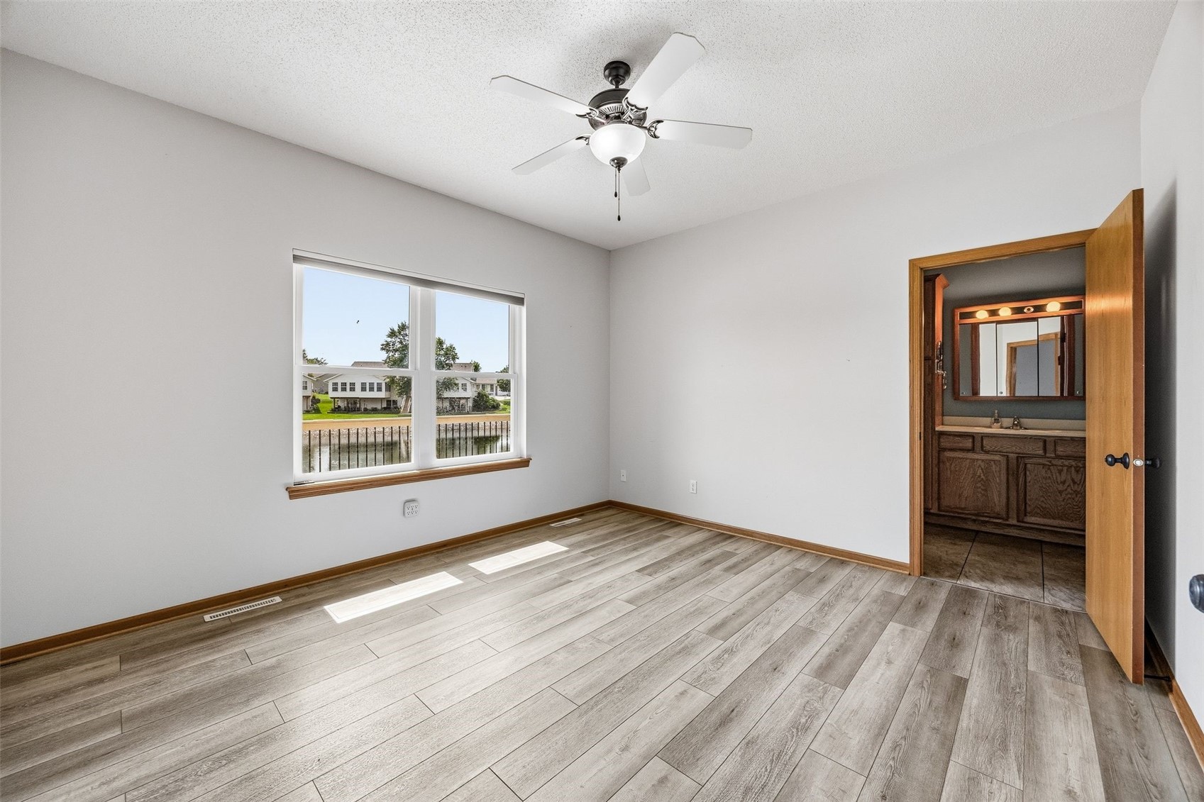 7101 Waterview Drive SW Cedar Rapids IA 52404