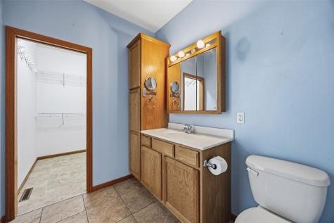 7101 Waterview Drive SW Cedar Rapids IA 52404