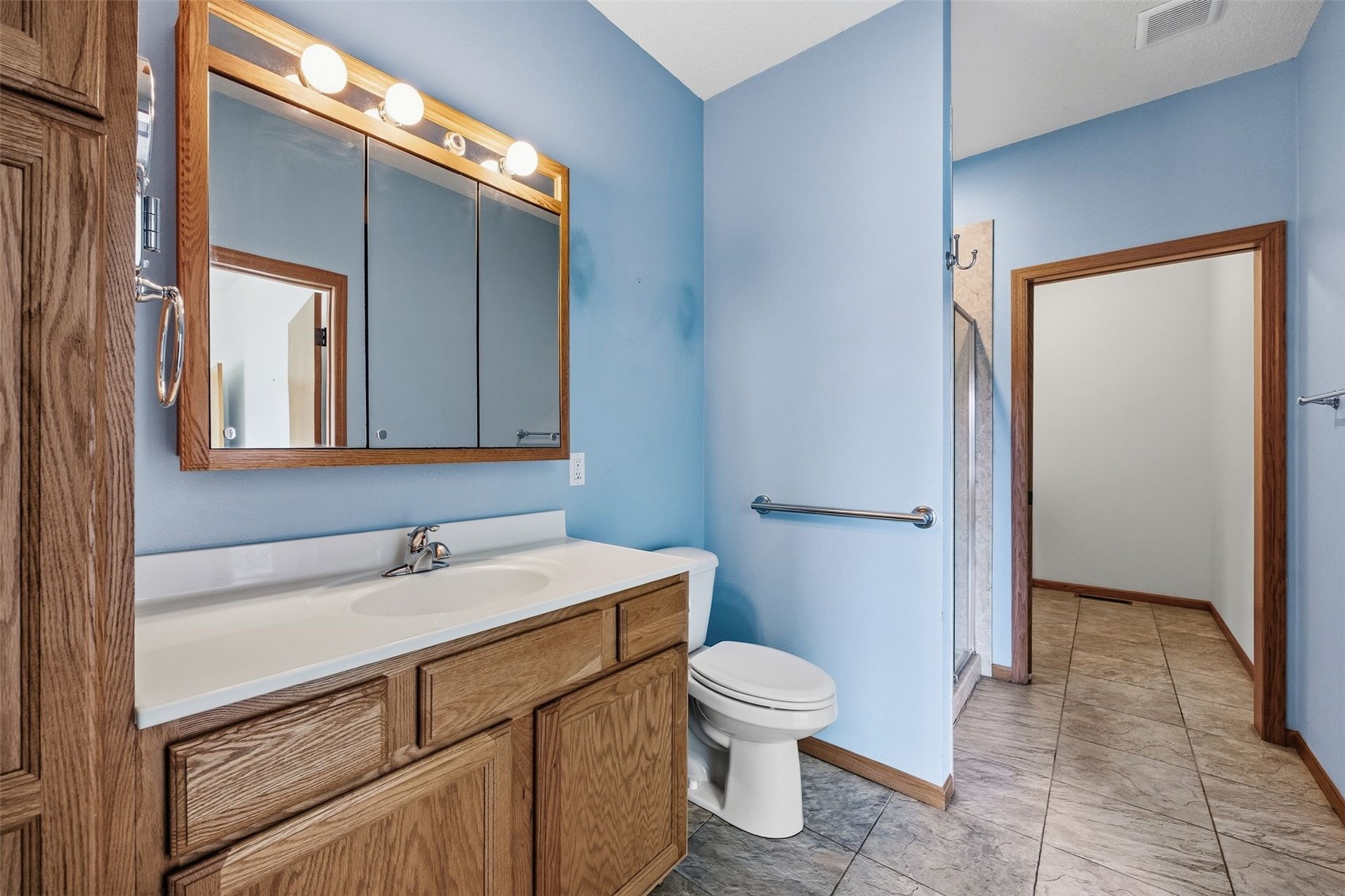 7101 Waterview Drive SW Cedar Rapids IA 52404