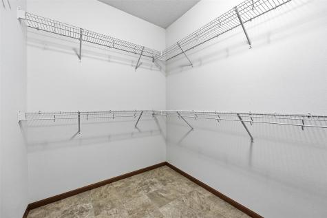 7101 Waterview Drive SW Cedar Rapids IA 52404