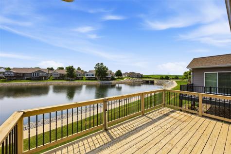 7101 Waterview Drive SW Cedar Rapids IA 52404