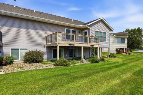 7101 Waterview Drive SW Cedar Rapids IA 52404