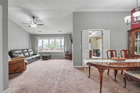 6208 Greenbriar Ln SW Unit C Cedar Rapids IA 52404