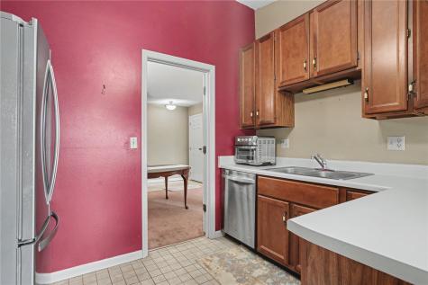 6208 Greenbriar Ln SW Unit C Cedar Rapids IA 52404