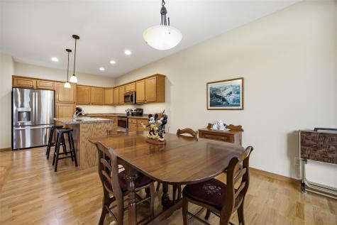 607 Stone Hedge Drive NW Cedar Rapids IA 52405