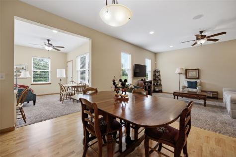 607 Stone Hedge Drive NW Cedar Rapids IA 52405