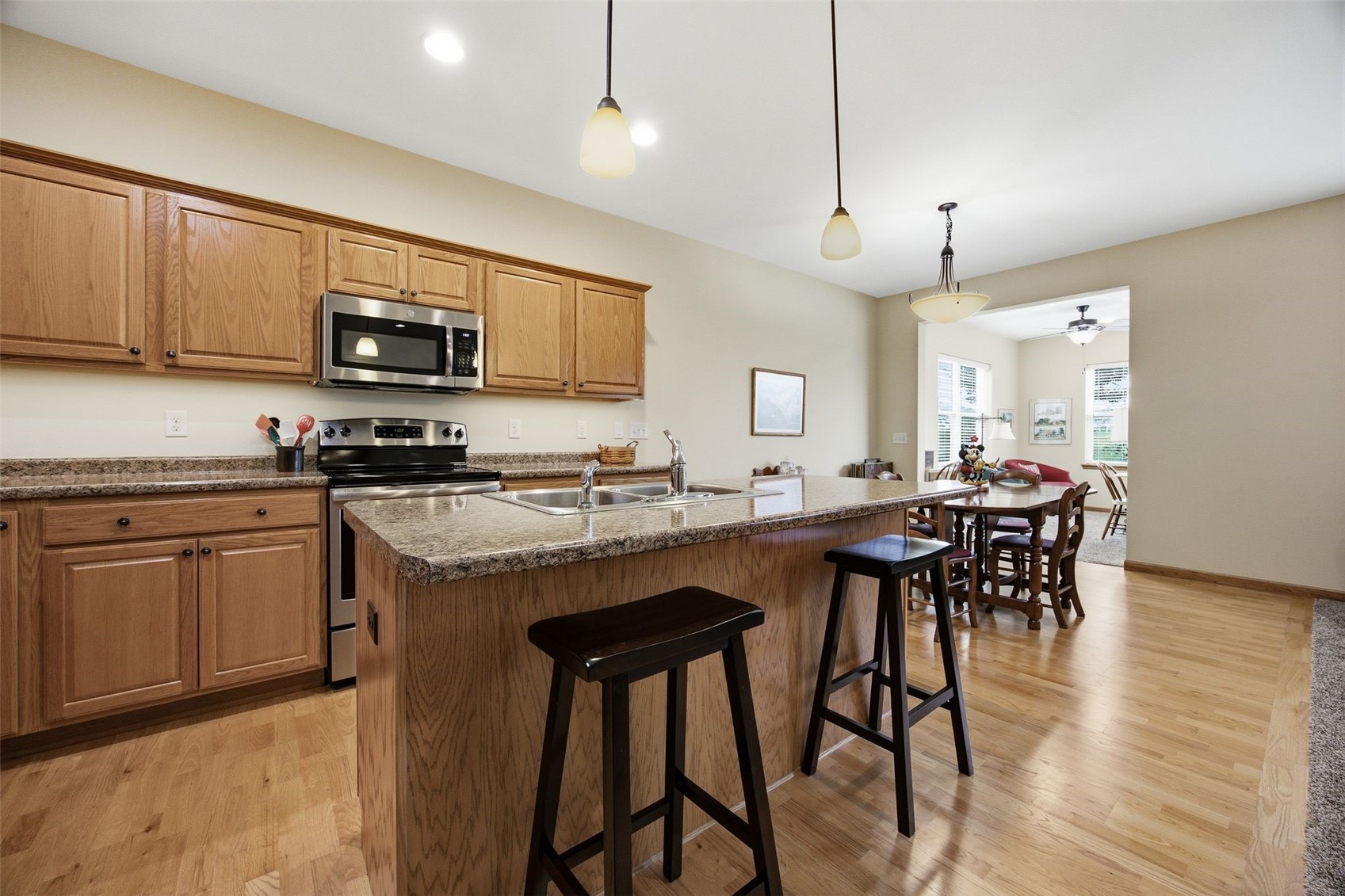 607 Stone Hedge Drive NW Cedar Rapids IA 52405