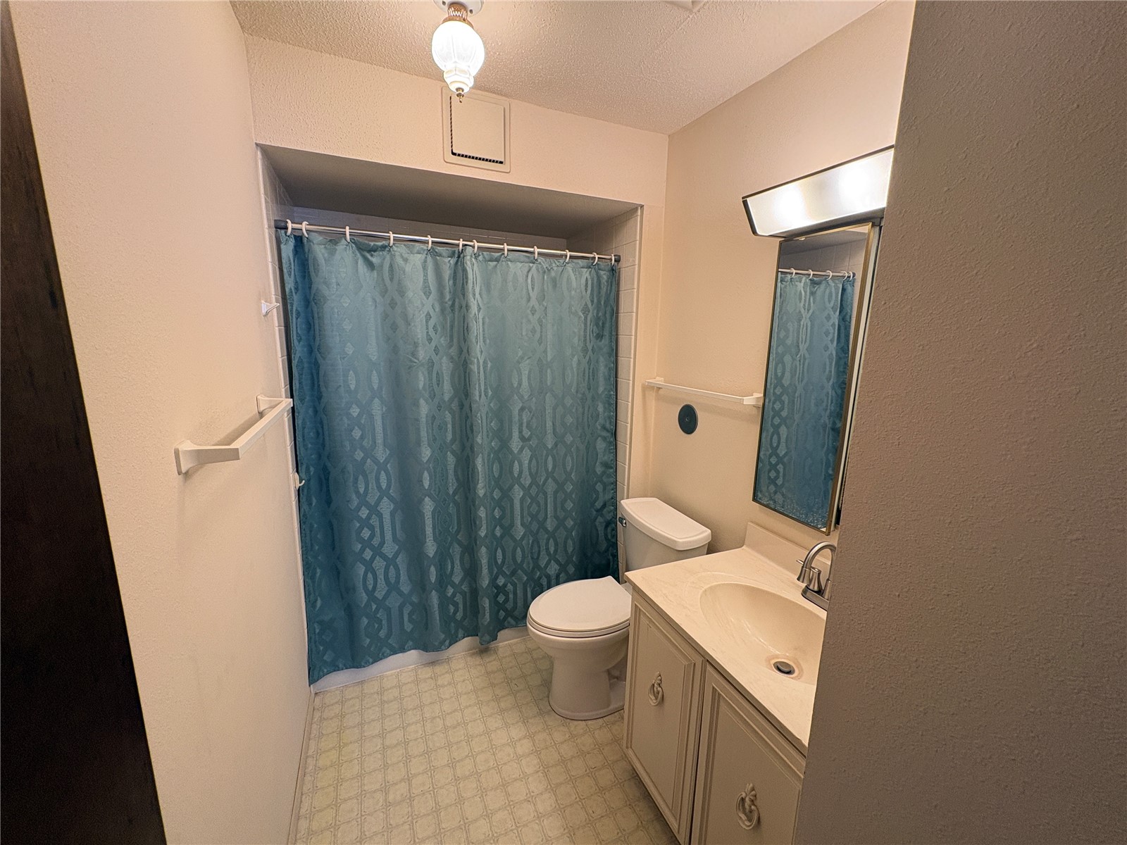 830 Kerry Lane SE Cedar Rapids IA 52403