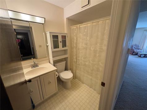 830 Kerry Lane SE Cedar Rapids IA 52403