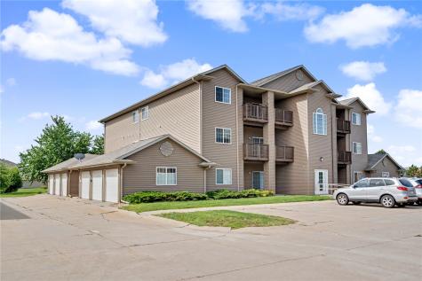 515 Penn Court #7 North Liberty IA 52317