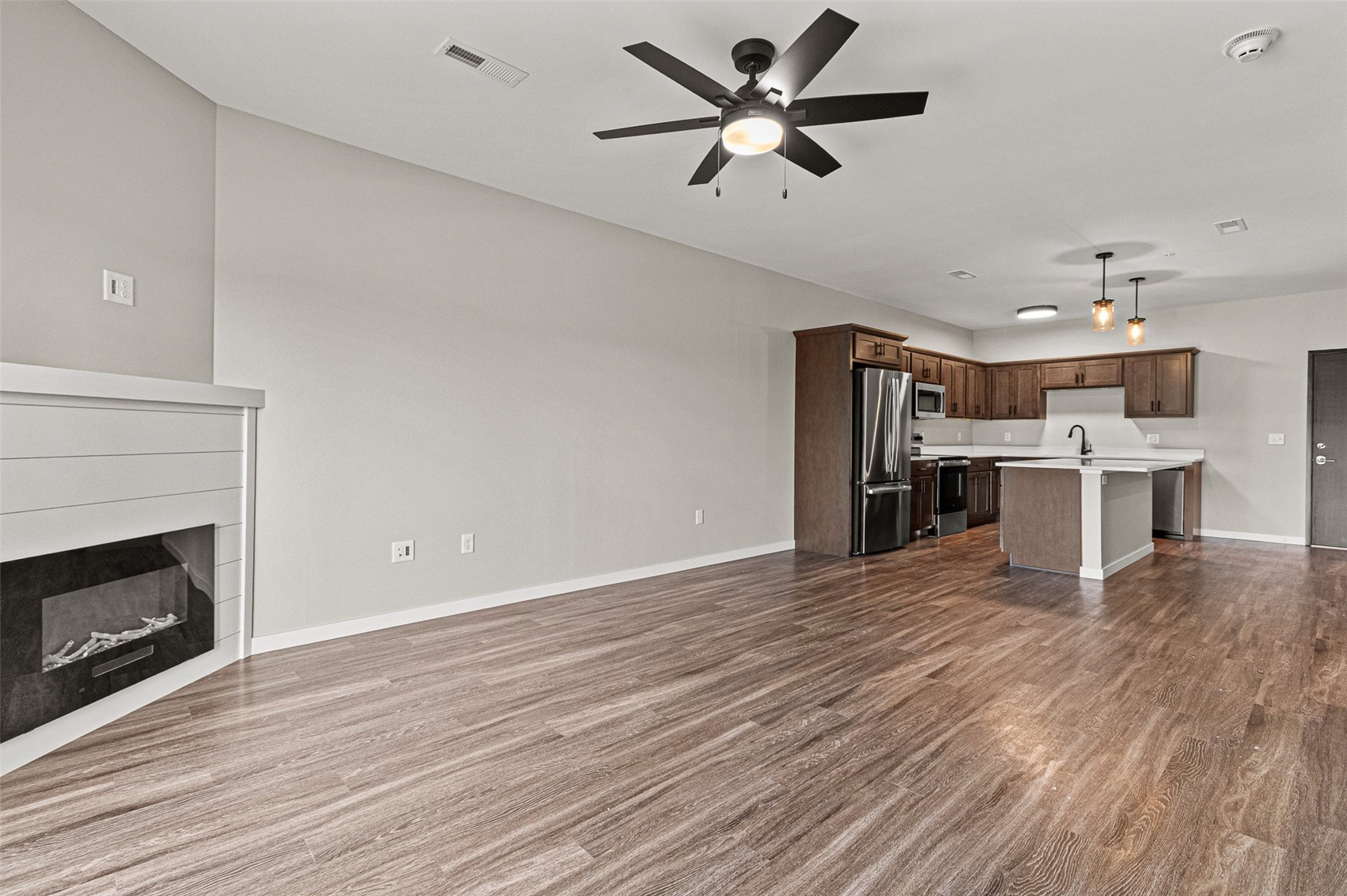 2877 Spring Rose Circle Coralville IA 52241