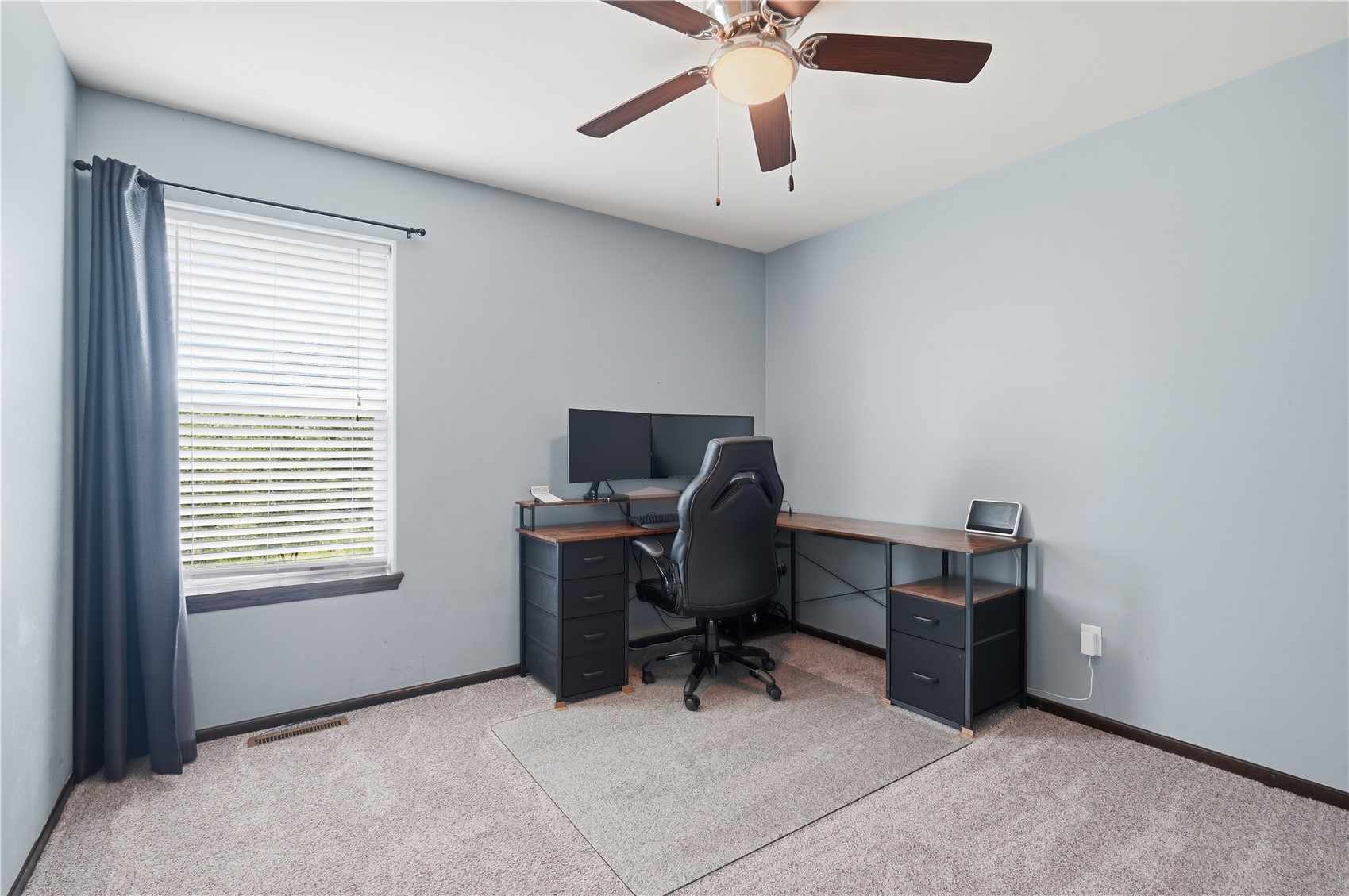 5613 Dostal Drive Cedar Rapids IA 52404
