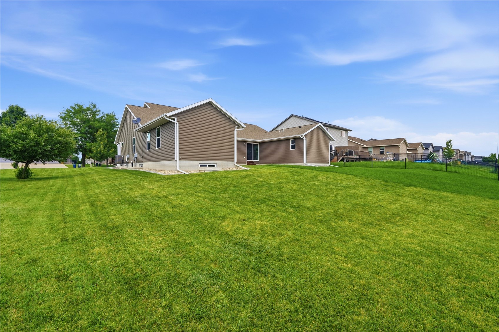 5613 Dostal Drive Cedar Rapids IA 52404