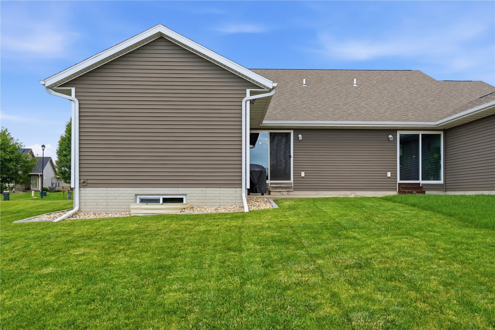 5613 Dostal Drive Cedar Rapids IA 52404