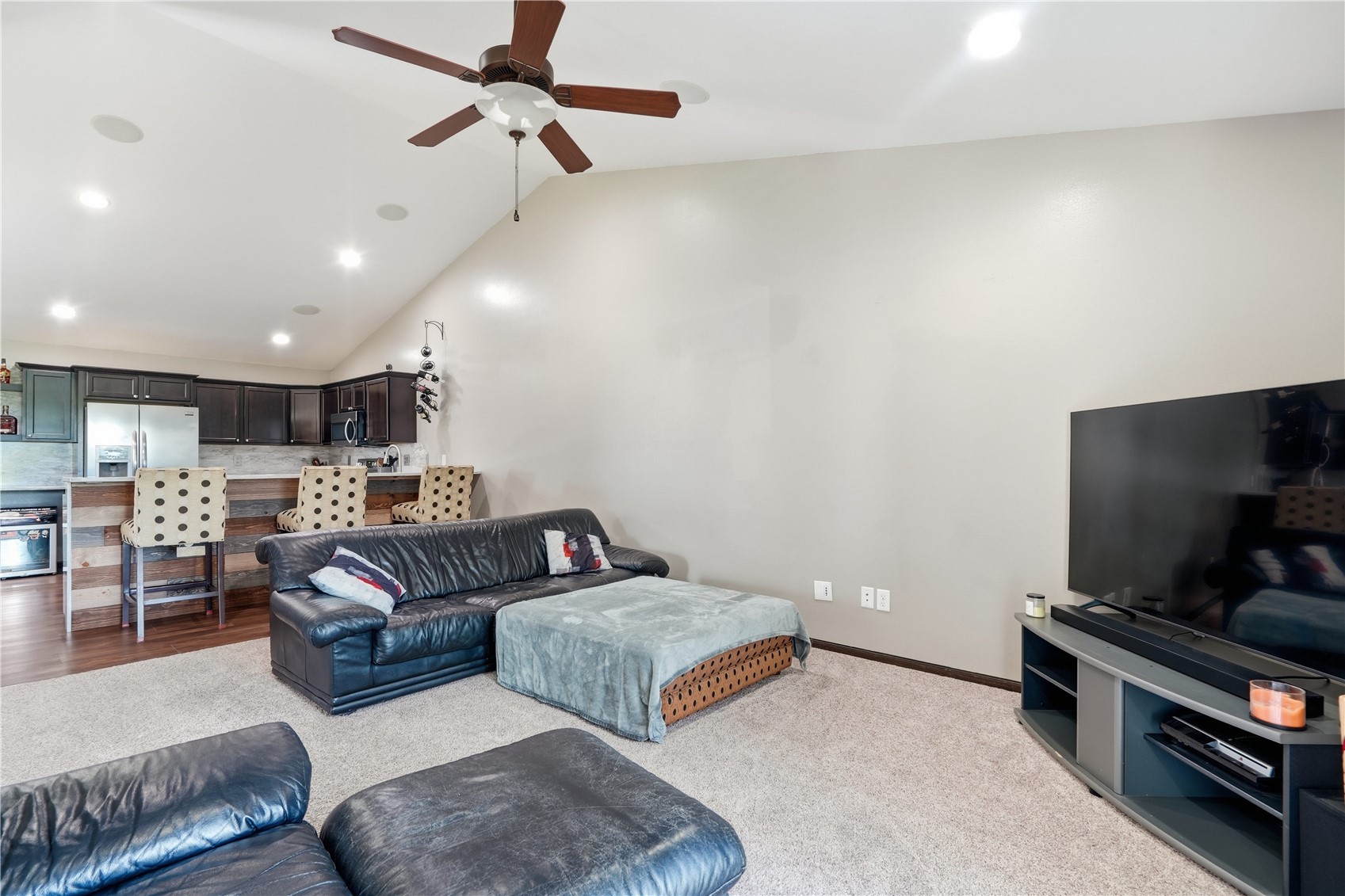 5613 Dostal Drive Cedar Rapids IA 52404