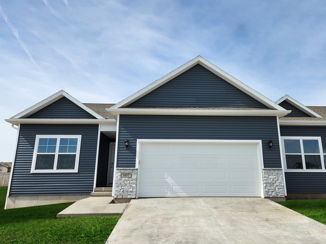 721 Maddie Lane Tiffin IA 52340