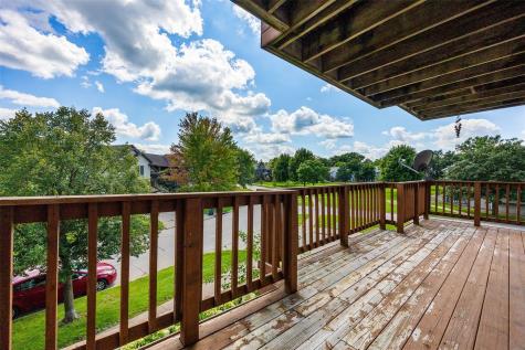 536 West Side Drive Iowa City IA 52246