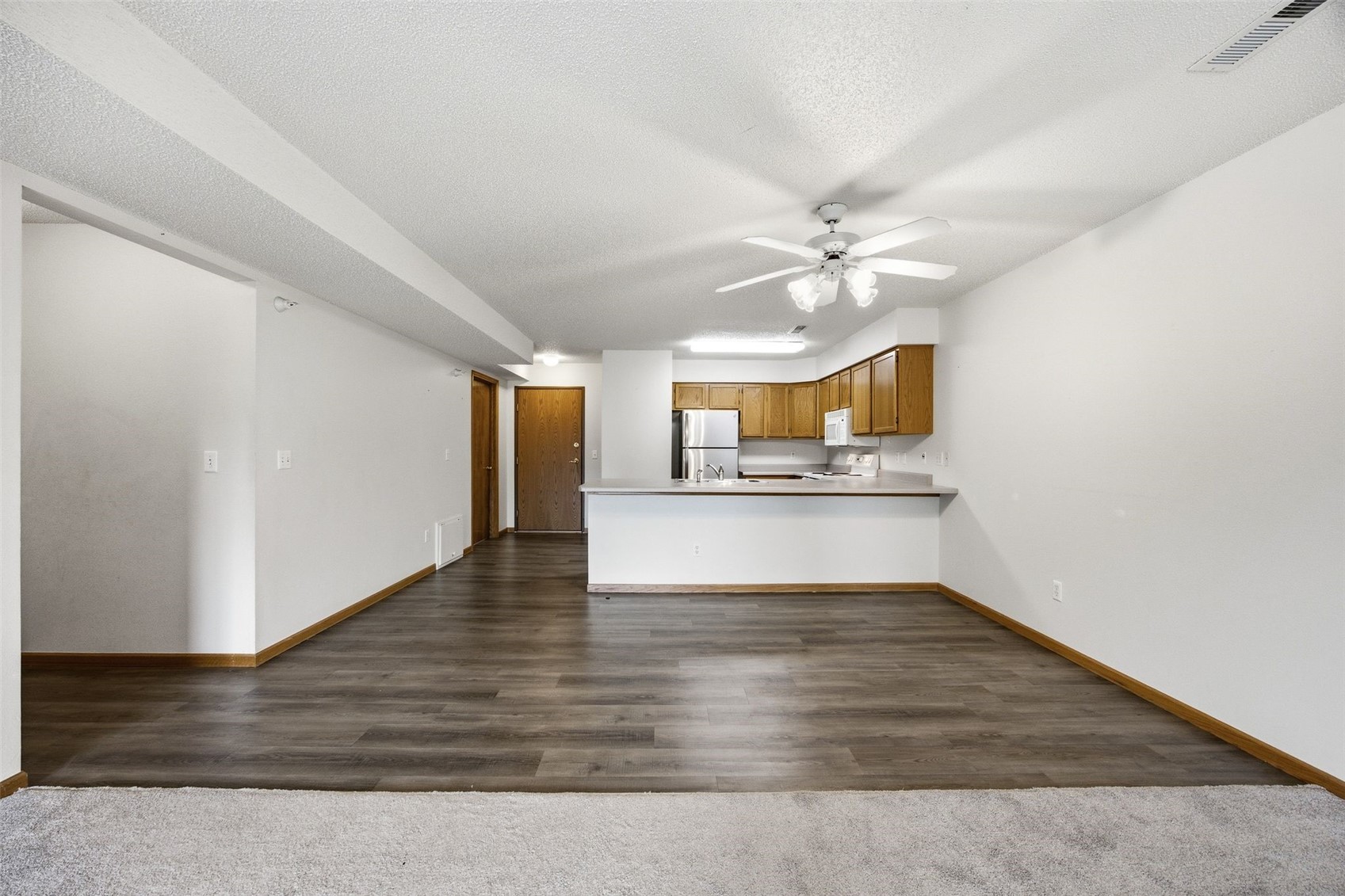 536 West Side Drive Iowa City IA 52246