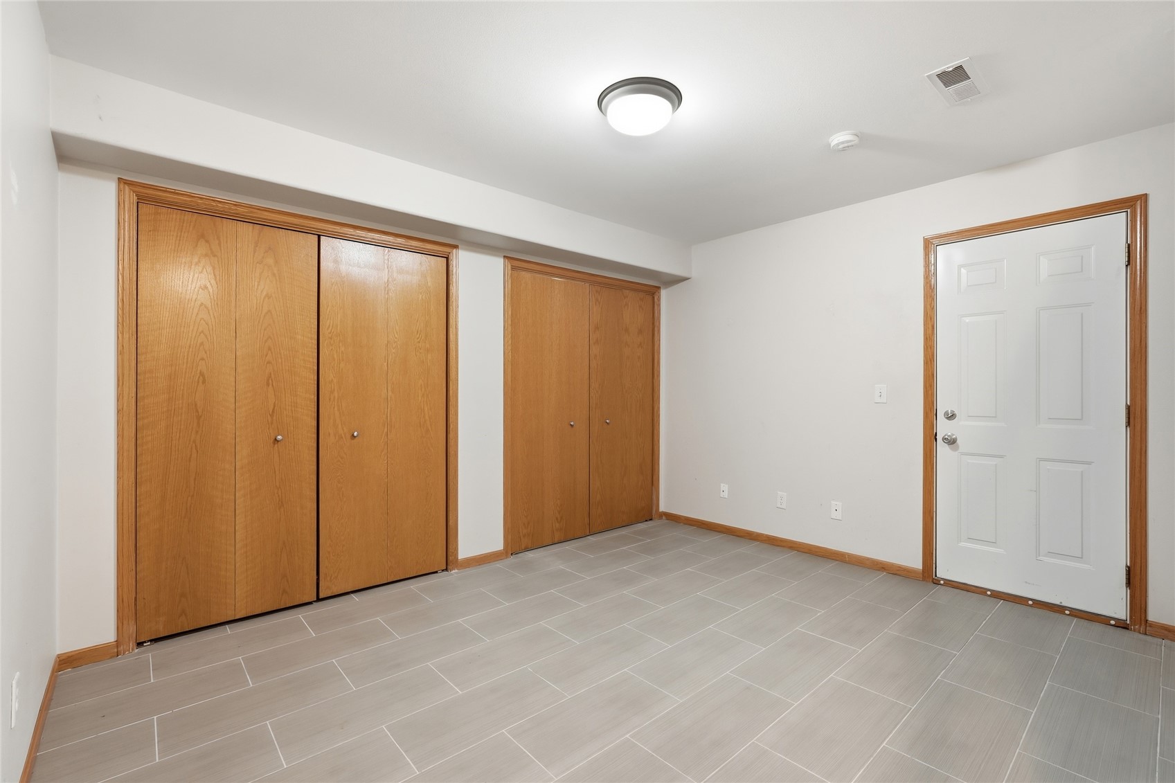 6 Ashford Place Iowa City IA 52245