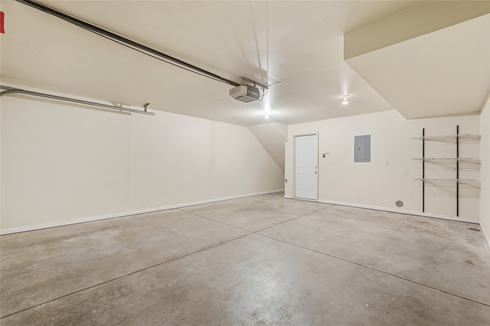 6 Ashford Place Iowa City IA 52245