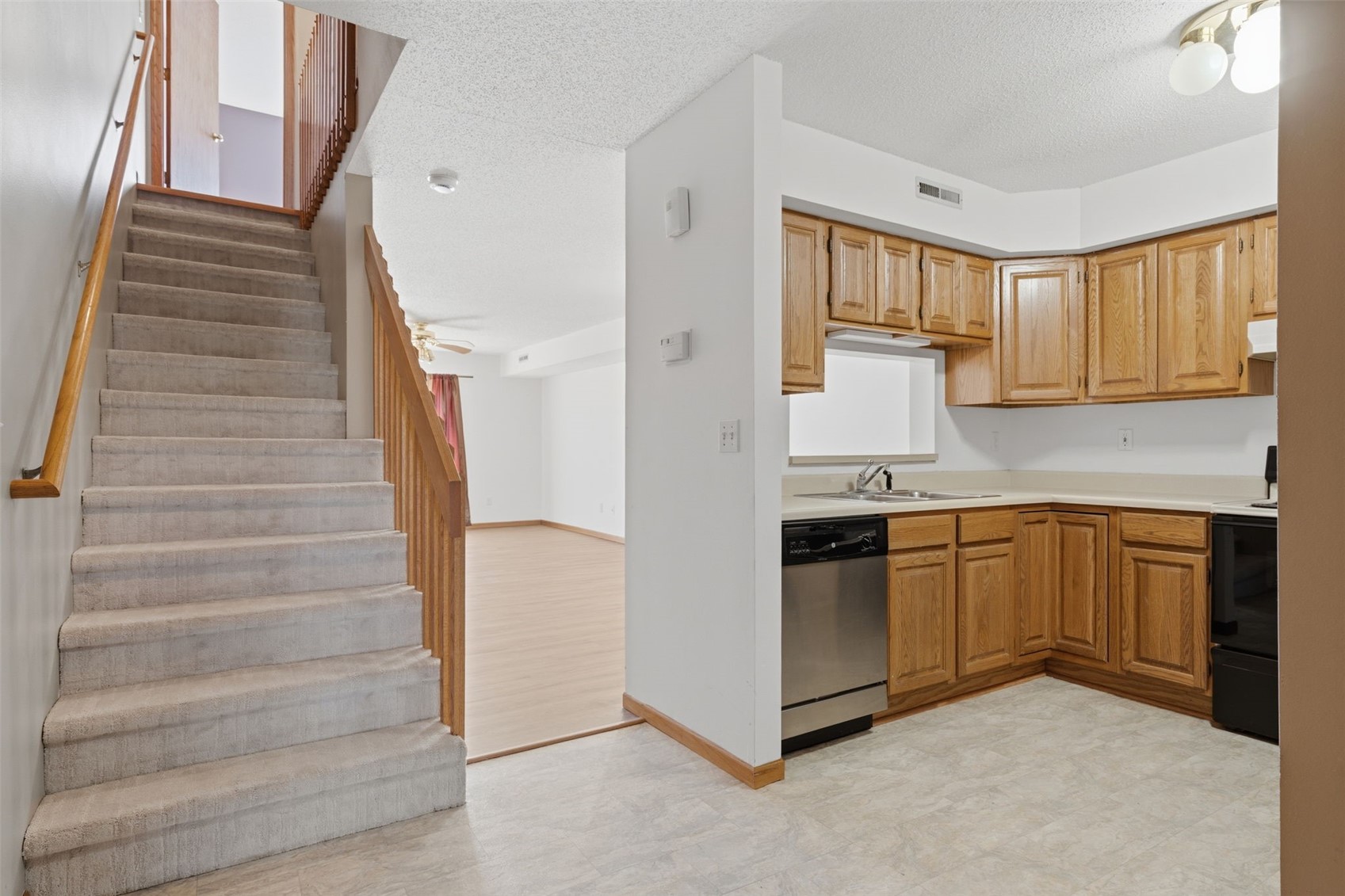 939 Grand Avenue Court Marion IA 52302