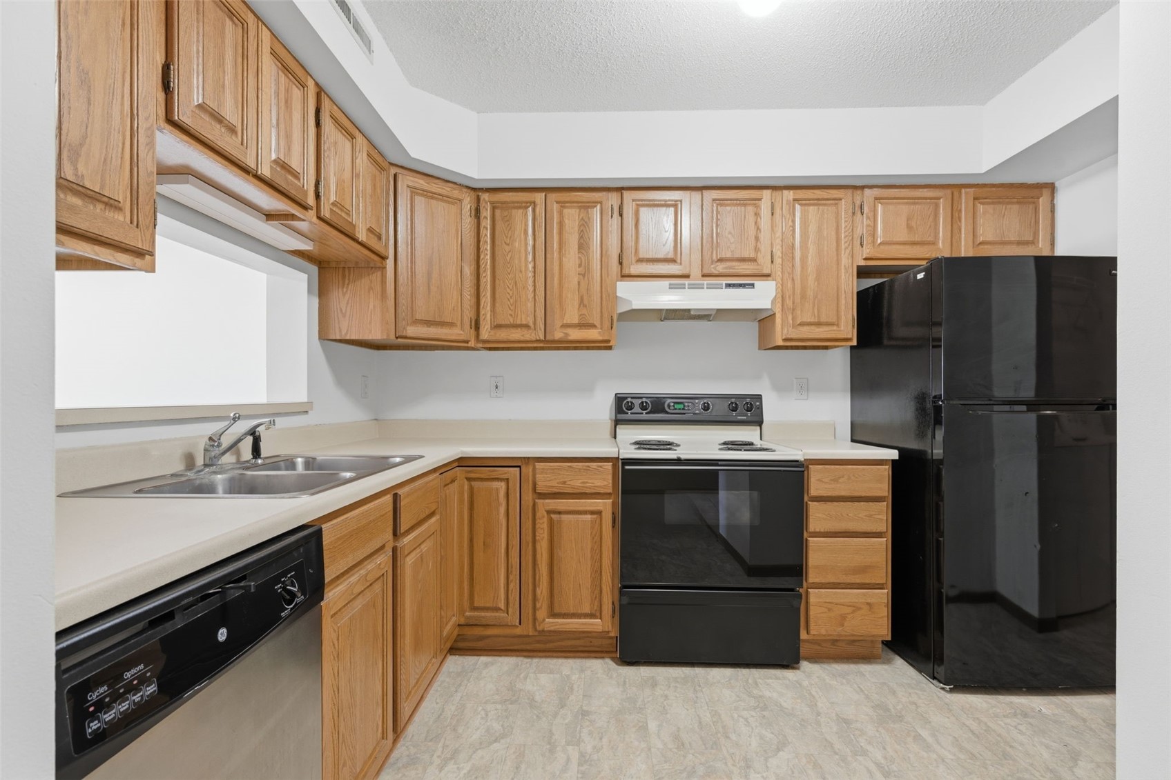 939 Grand Avenue Court Marion IA 52302