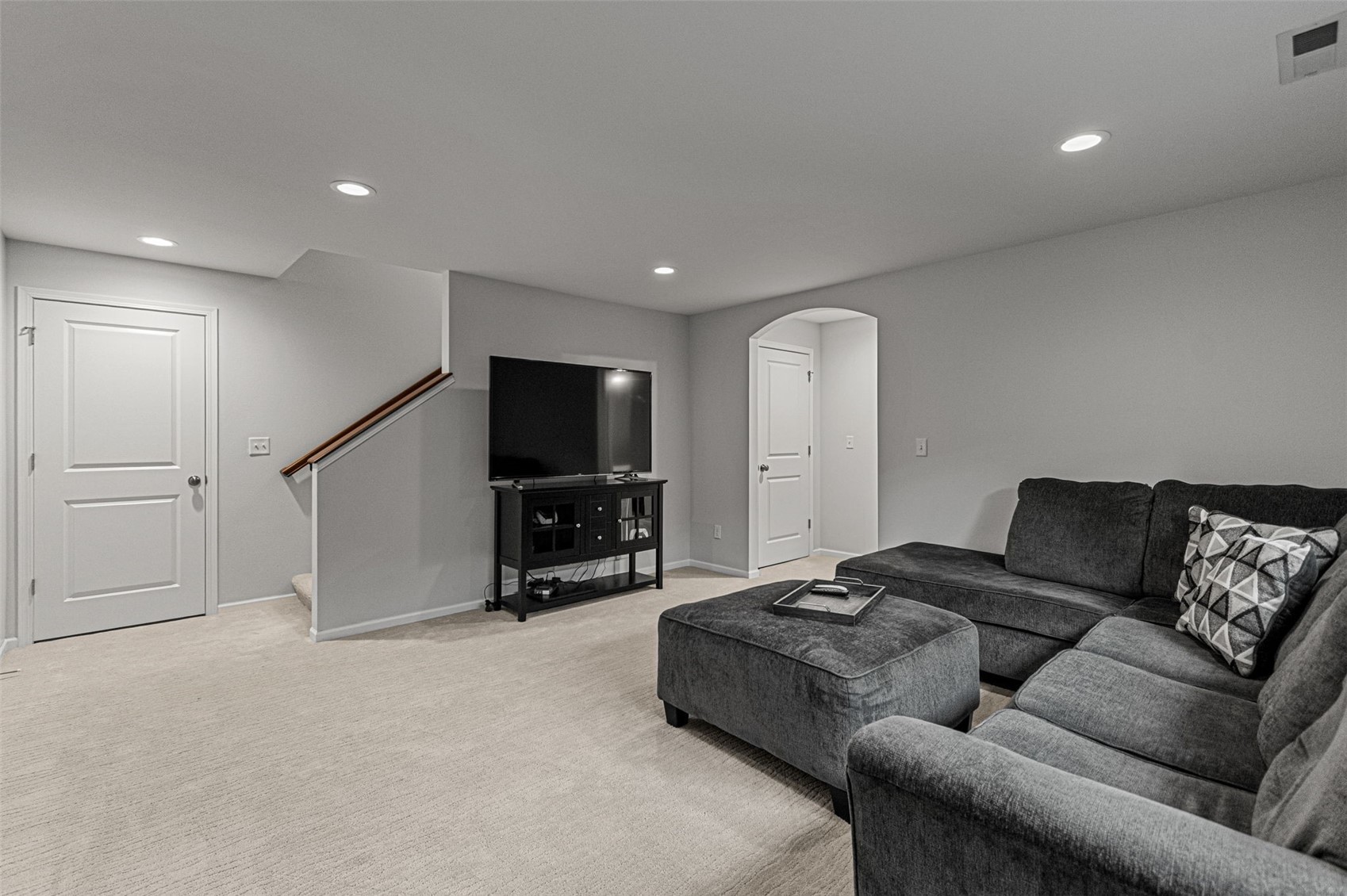 704 Mission Point Road Iowa City IA 52245