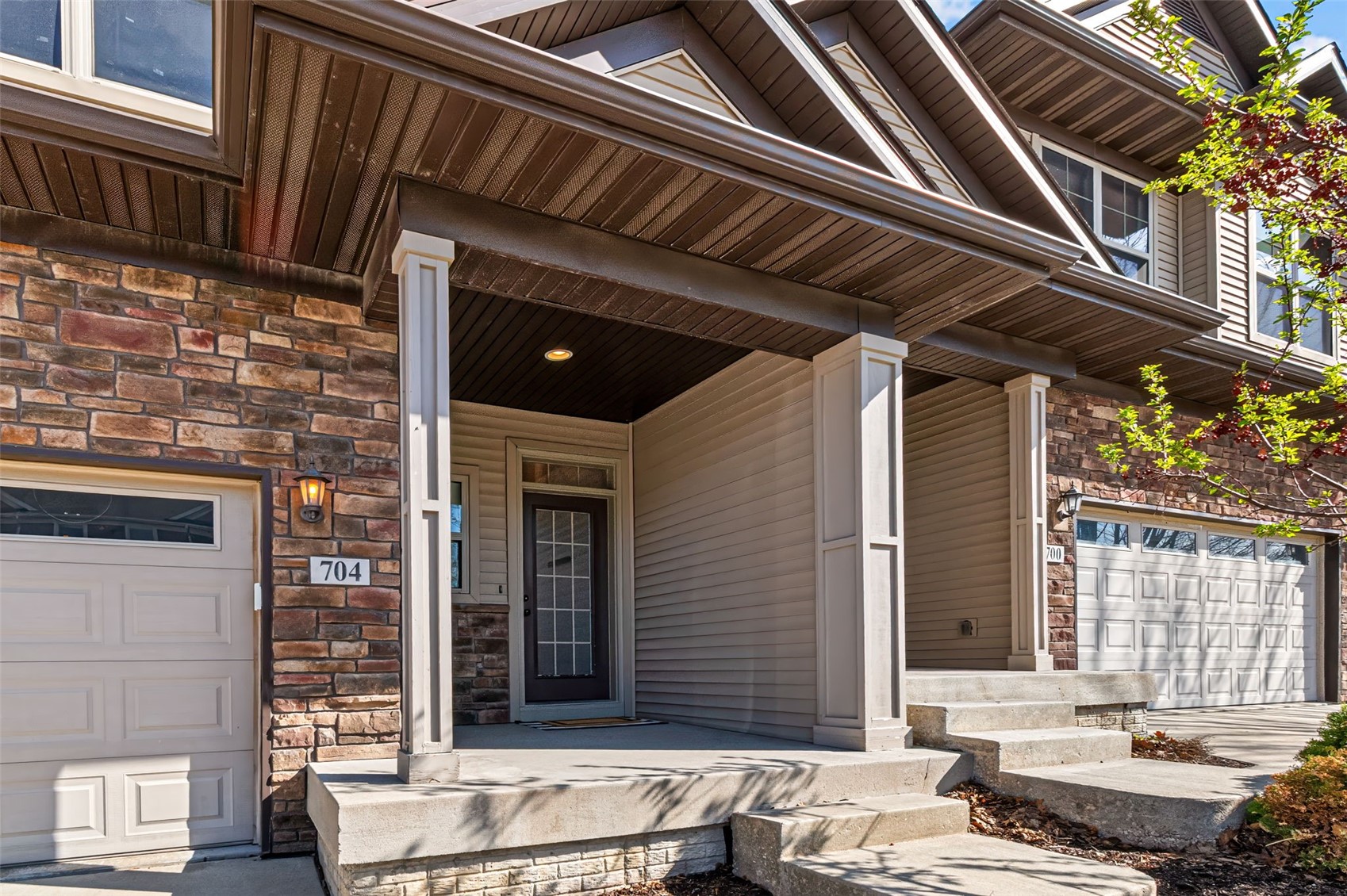 704 Mission Point Road Iowa City IA 52245