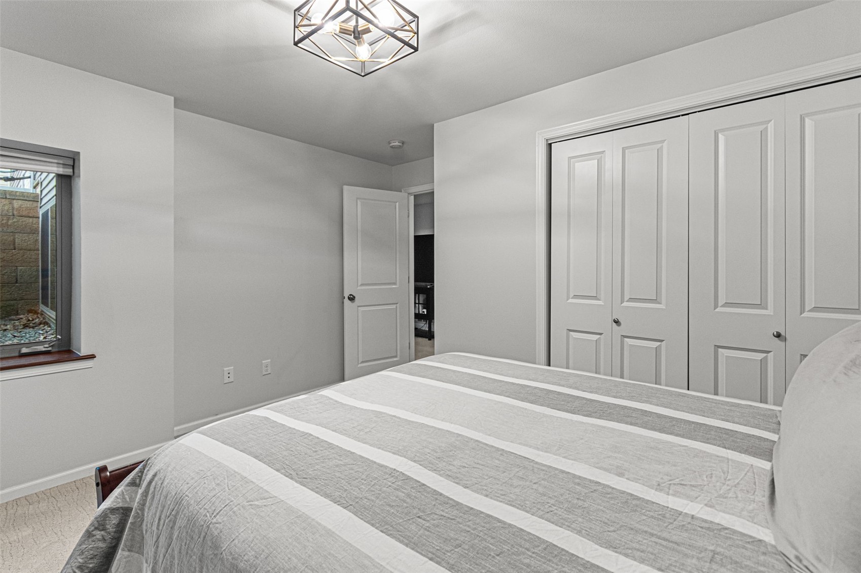 704 Mission Point Road Iowa City IA 52245