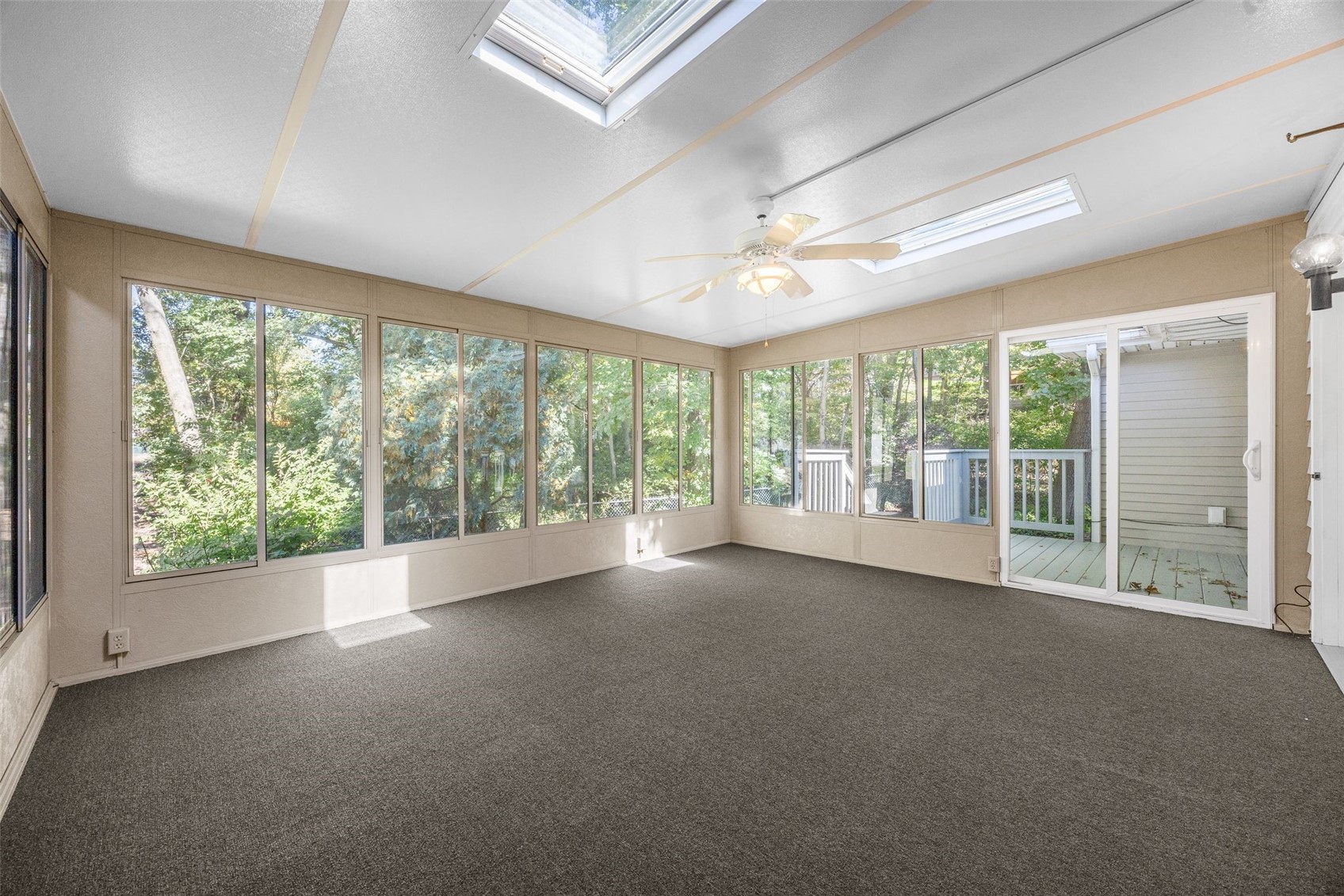3810 Antelope Trail NE Cedar Rapids IA 52402