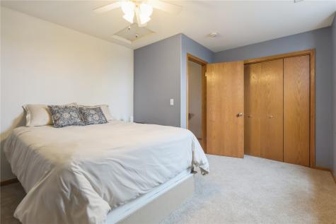 2262 49th Street Marion IA 52302