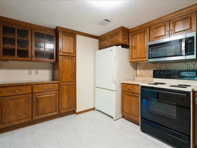 150 Thompson Drive SE Cedar Rapids IA 52403