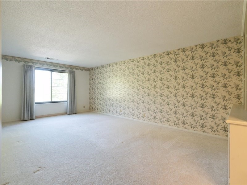 150 Thompson Drive SE Cedar Rapids IA 52403