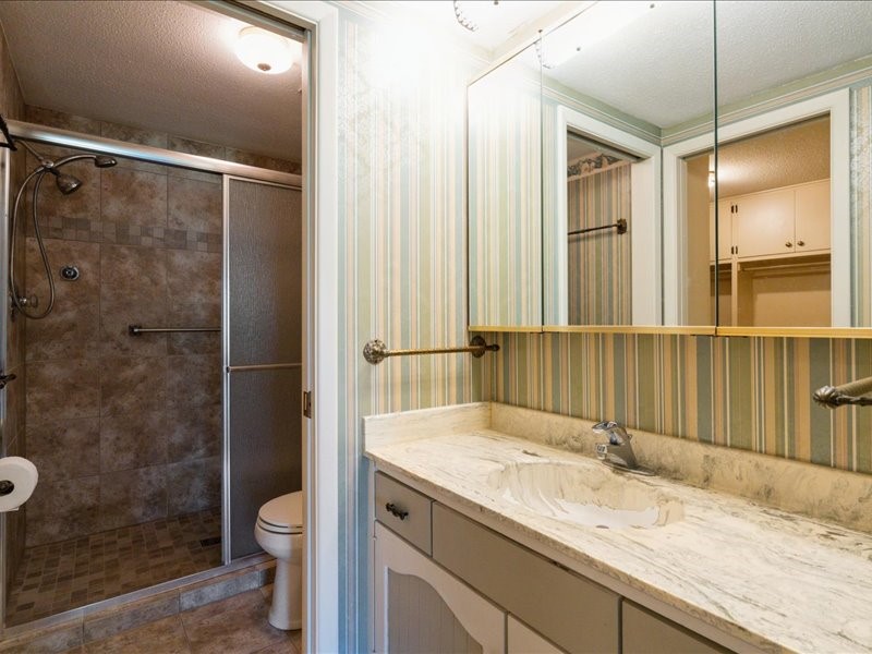 150 Thompson Drive SE Cedar Rapids IA 52403