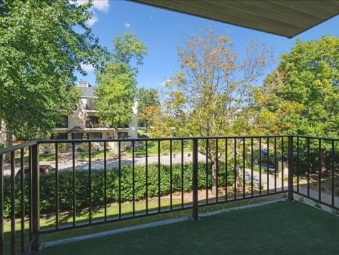 150 Thompson Drive SE Cedar Rapids IA 52403