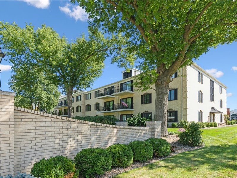 150 Thompson Drive SE Cedar Rapids IA 52403