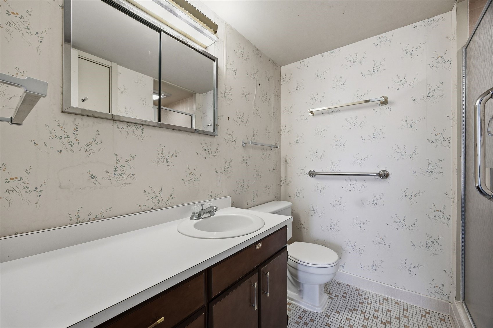 2222 1st Avenue NE Cedar Rapids IA 52402