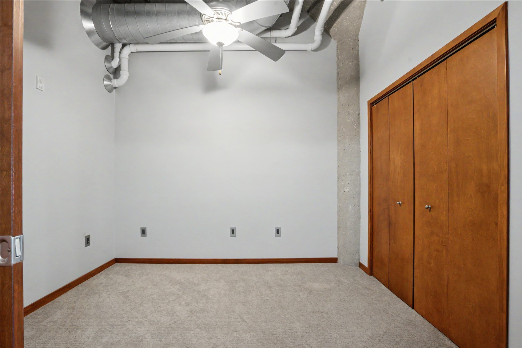 900 2nd Street #208 Cedar Rapids IA 52401