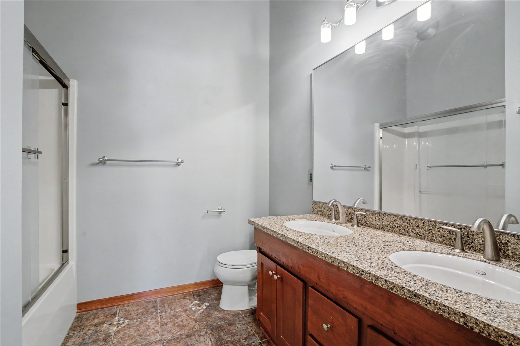 900 2nd Street #208 Cedar Rapids IA 52401