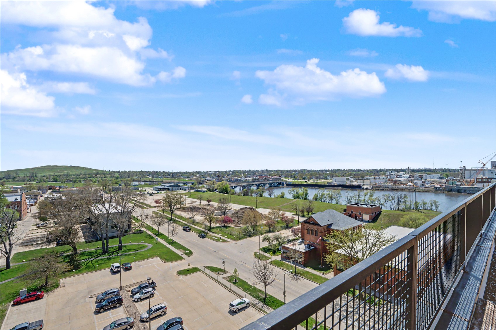 900 2nd Street #208 Cedar Rapids IA 52401