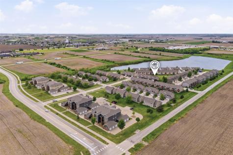 1809 Goose Lake Circle North Liberty IA 52317