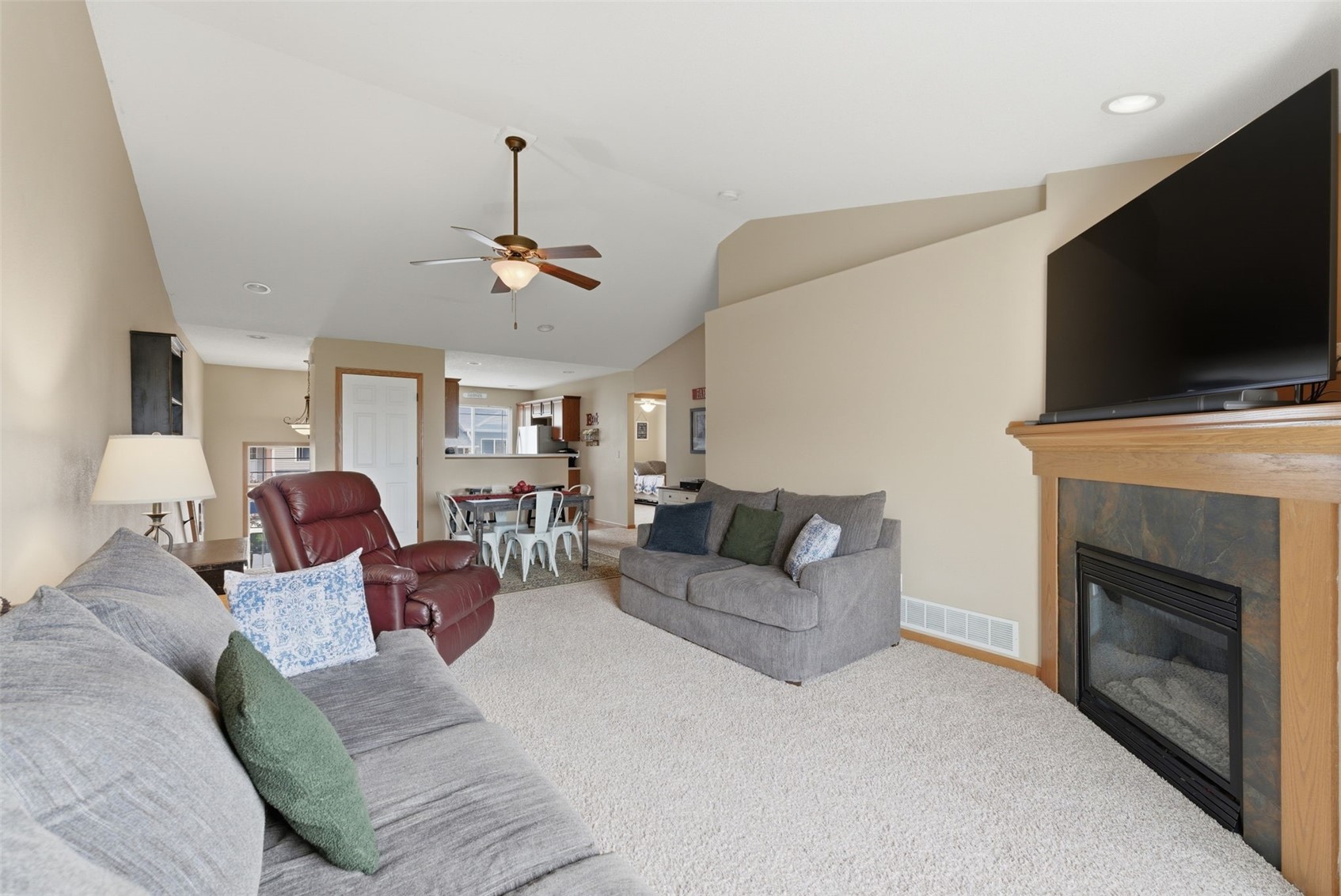 1809 Goose Lake Circle North Liberty IA 52317