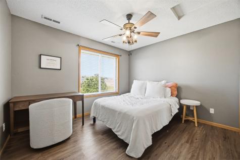 2605 Greenway Court Marion IA 52302