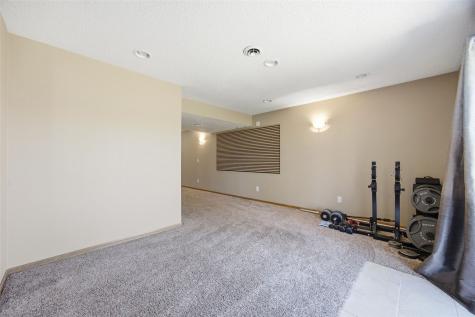 2605 Greenway Court Marion IA 52302