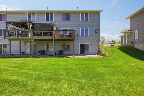 2605 Greenway Court Marion IA 52302
