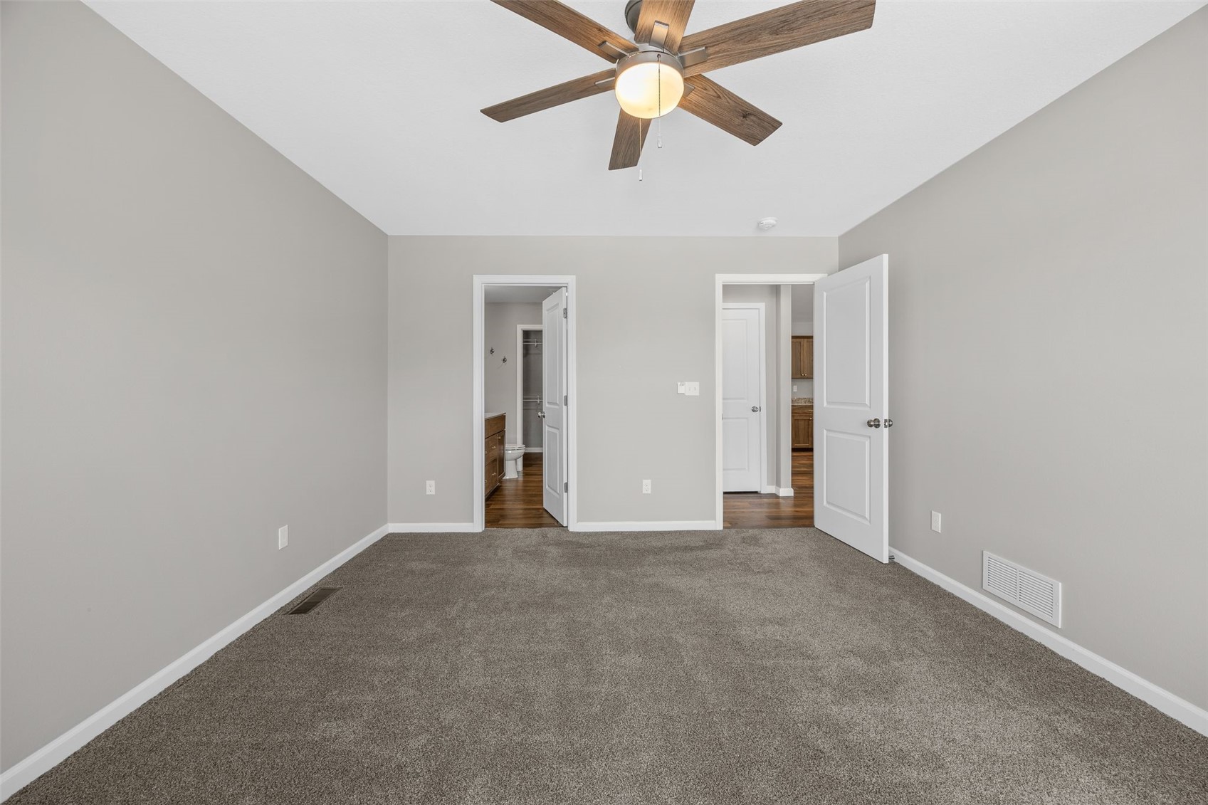 473 Chamber Drive Anamosa IA 52205