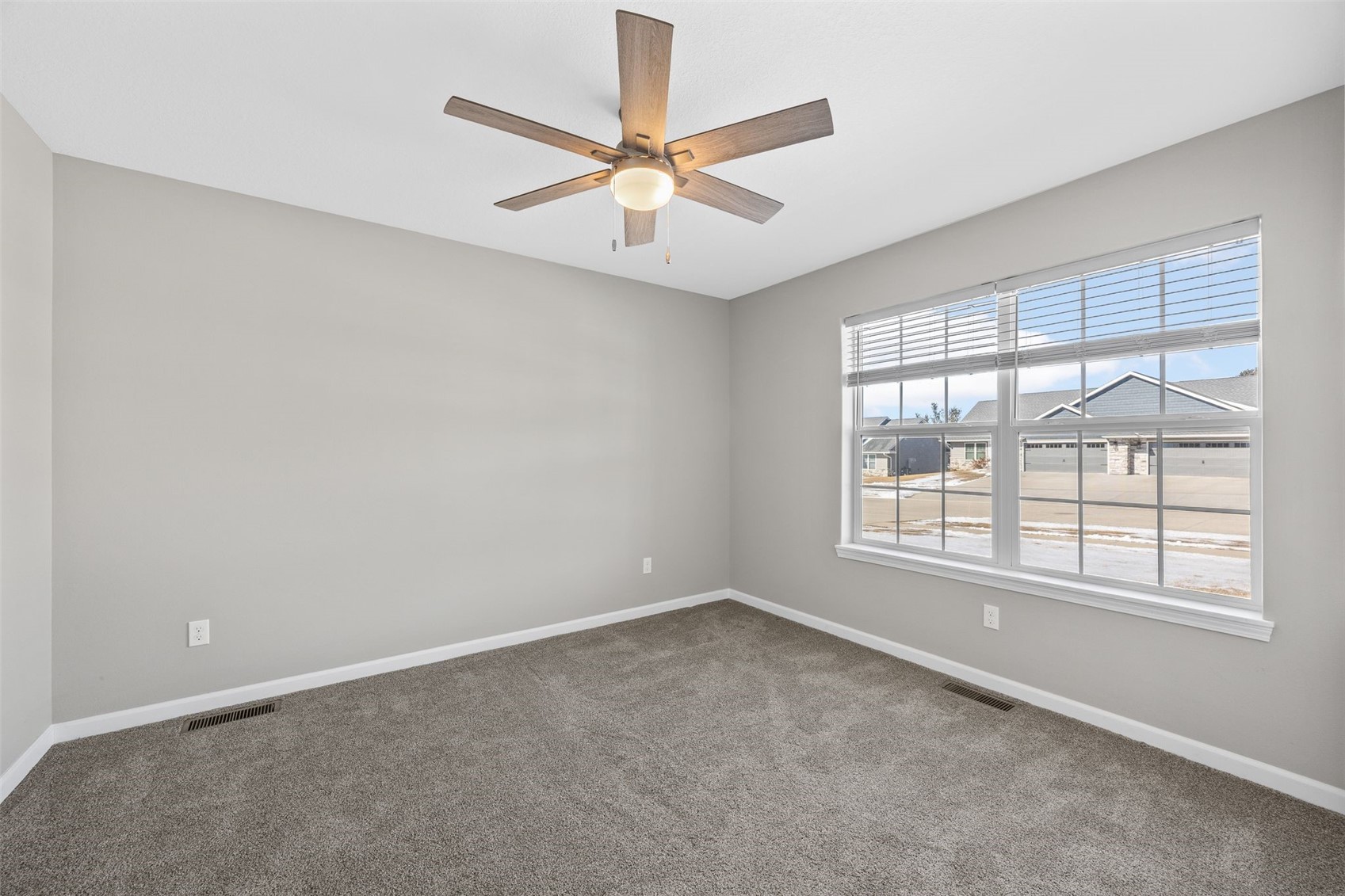 473 Chamber Drive Anamosa IA 52205