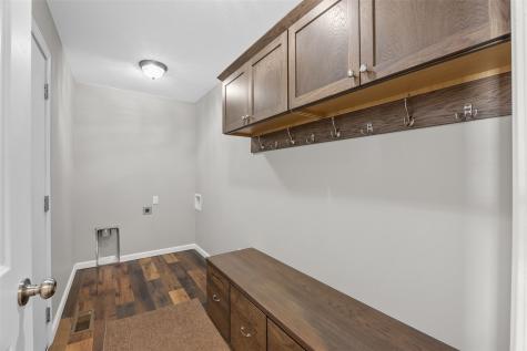 473 Chamber Drive Anamosa IA 52205