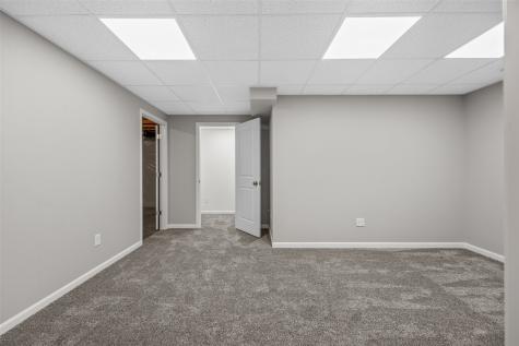 473 Chamber Drive Anamosa IA 52205
