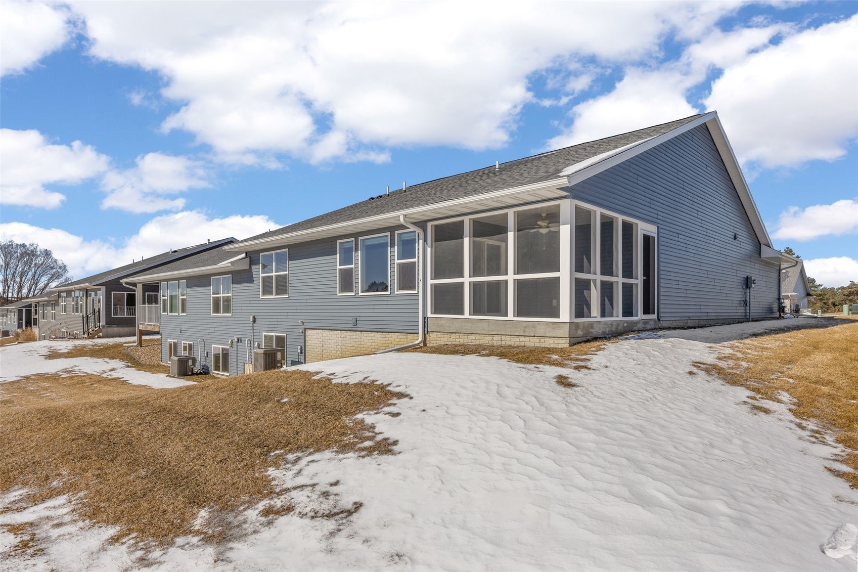473 Chamber Drive Anamosa IA 52205